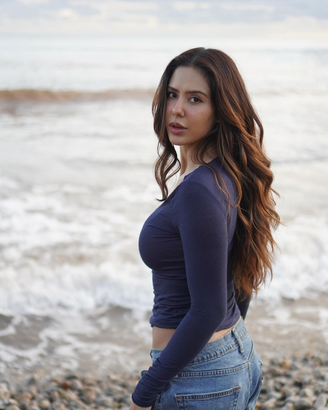 GZnHTQcXoAwxtA8?format=jpg&name=large