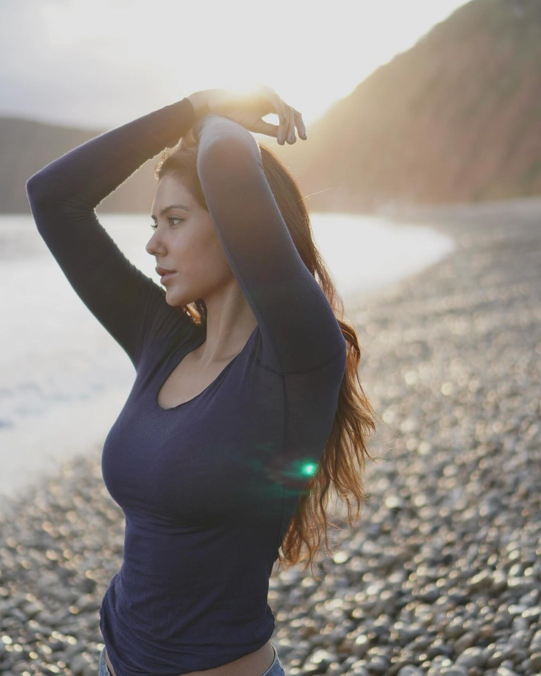 GZnHUZEWoAM8qYl?format=jpg&name=large