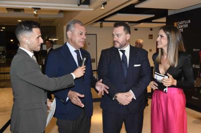 IgnatiusThin's tweet image. Muchas horas de trabajo e ilusión dieron un maravilloso fruto. Éxito absoluto de la II Gala #Desmarcadas2024 de @eldesmarque y @mediasetcom, Gracias a todos los que nos ayudaron a visibilizar el #deportefemenino