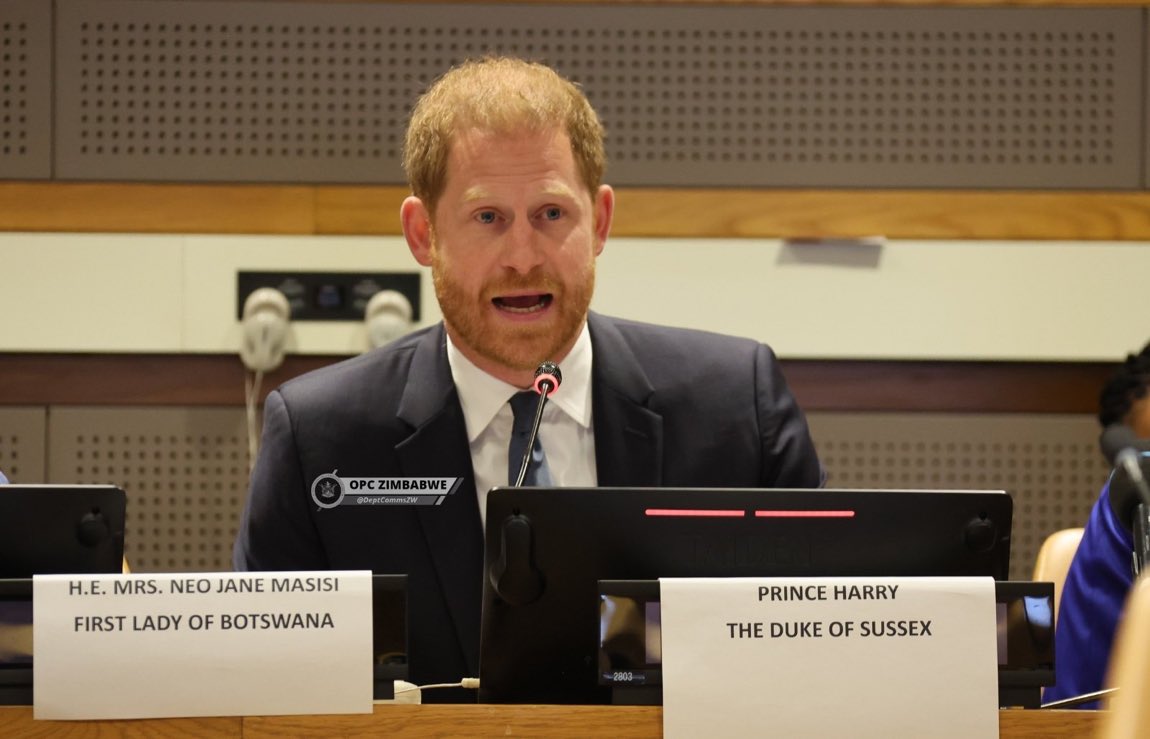 Righteousness71's tweet photo. #PrinceHarryAt40🤌🏾🤌🏾
#ProvocativeInterviewer
#GlobalAdvocate 

🗣️
“Prince Harry’s Transition from ‘working royal’ to 
GLOBAL🌎Advocate 
is now COMPLETE!!!”

🗣️https://t.co/wuDnCXbWwe https://t.co/w7CDE0zSGH