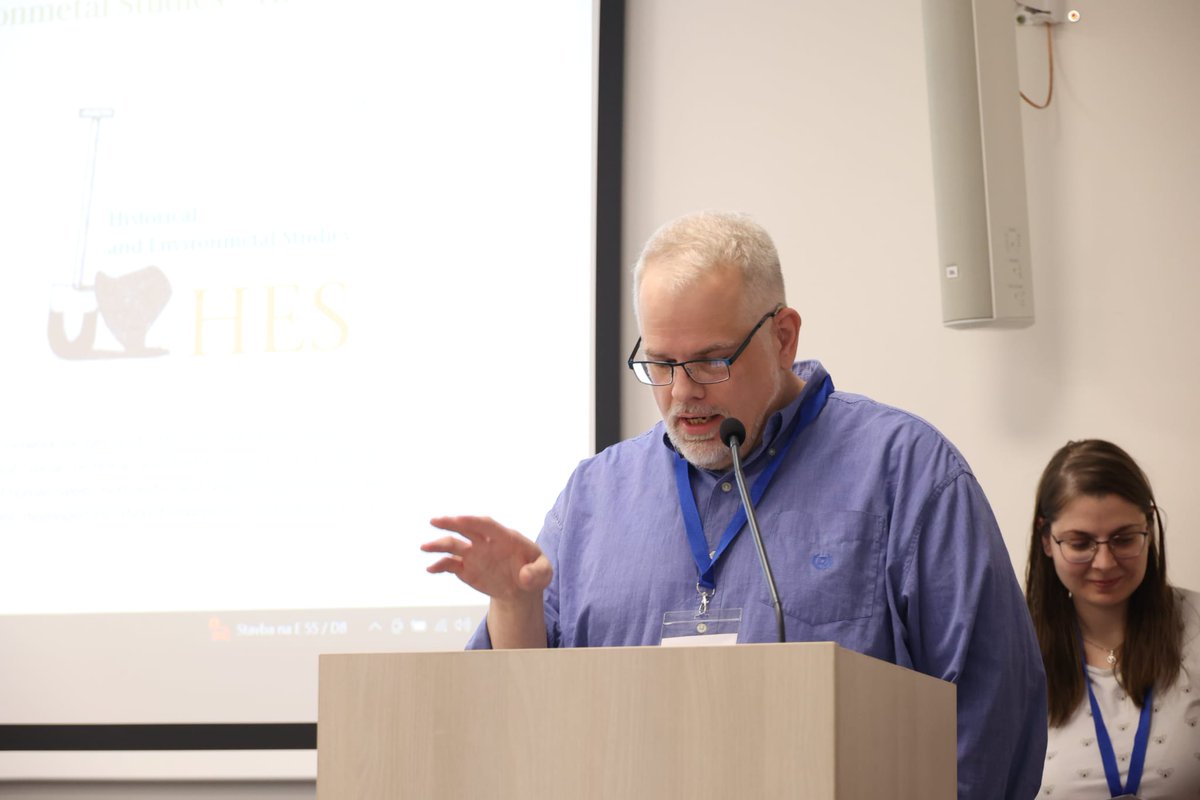 Dr Dustin Neighbors (@historyboy30) on Twitter photo (1/3) Ending on a high for the week. Profoundly honoured to be part of amazing new “Household & Environmental Studies” research network; launched this wk at wkshp in Prague w/ <a href="/CourtsCentre/">Courts and Residences_Centre for Research</a>! Scholars working on any aspect/connects btw elite & non-elite households, courts, &/or... (1/3) Ending on a high for the week. Profoundly honoured to be part of amazing new “Household & Environmental Studies” research network; launched this wk at wkshp in Prague w/ <a href="/CourtsCentre/">Courts and Residences_Centre for Research</a>! Scholars working on any aspect/connects btw elite & non-elite households, courts, &/or...