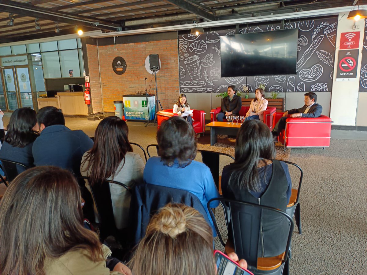 soste_unab's tweet image. 🌿 En el marco de nuestro Plan de Carbono Neutralidad al 2038, se llevó a cabo el conversatorio Biobío Resiliente: El Rol de las Universidades en la Adaptación Climática, evento organizado junto a @codexverde. Un espacio de colaboración entre la academia y el sector público🌍✅