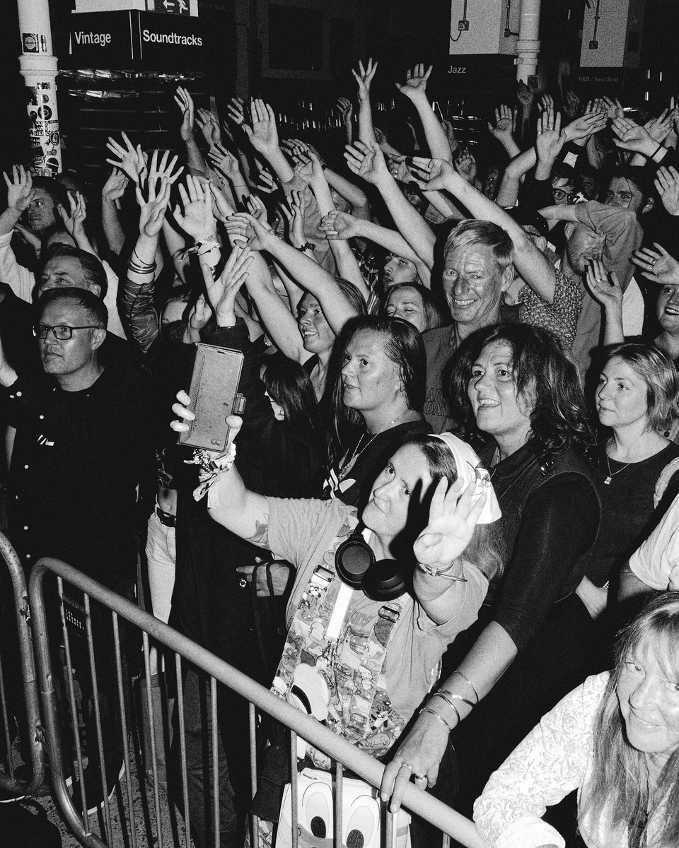 Rough Trade tweet media