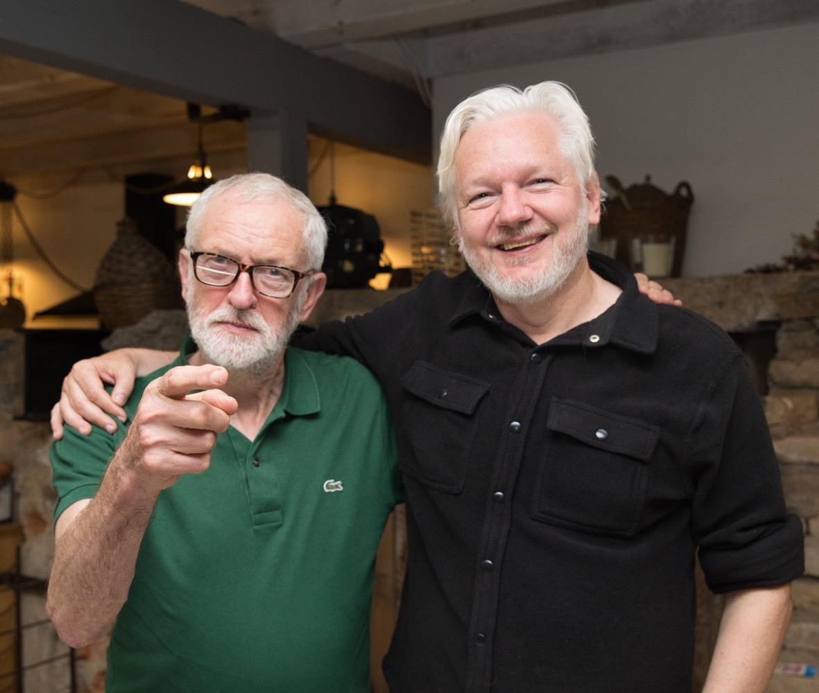 jeremycorbyn's tweet image. It was an honour to catch up with Julian Assange and celebrate his long overdue freedom.

After years of relentless campaigning, Julian has finally been recognised as a political prisoner - a pivotal victory. 

Now we must focus on the next step: securing his pardon.