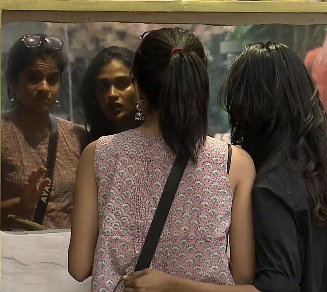 Divora2026's tweet photo. Missing you is my biggest battle! #MaPoo #MyMirror #MyConstant
#biggbosstamil8 https://t.co/SFI2iwB40a
