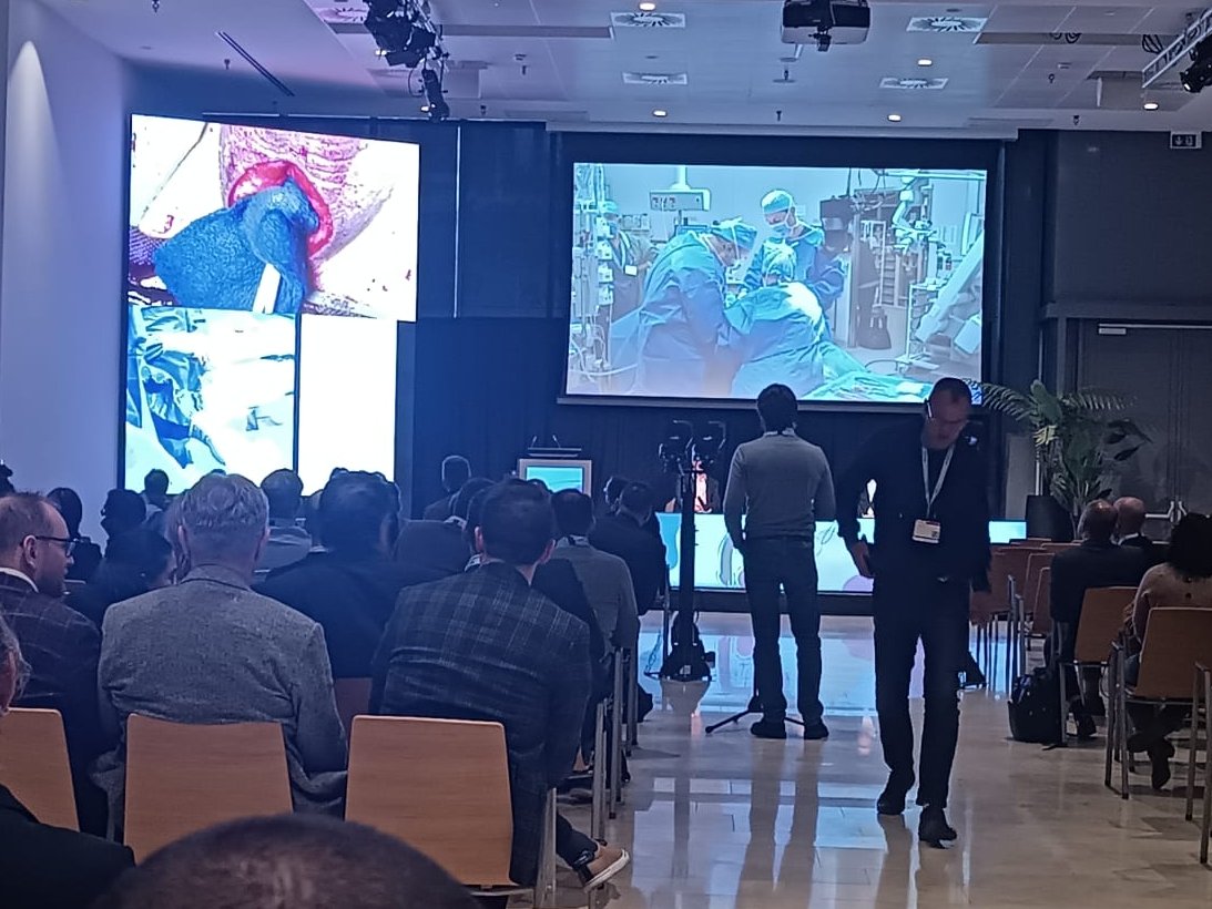 #ESGURSESAU24  toplantısı #Antwerp #Belçika'da gerçekleşiyor. 

<a href="/ates_kadioglu/">Ateş Kadıoğlu</a> hocamızın #mikroskopik #varikoselektomi operasyonu ilgi ile izlendi.