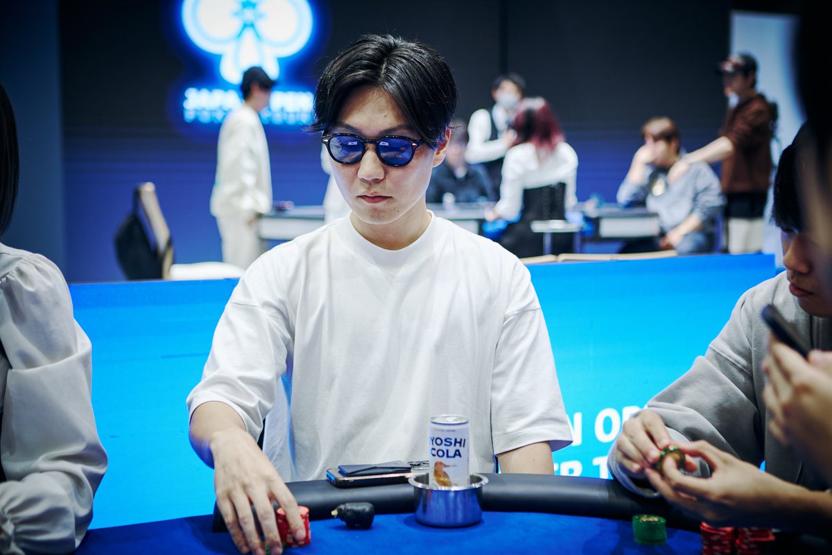 japanopenpoker's tweet photo. 【NLH Super Stack】

7位 yuyuhaku様、8位 鈴木ふみ奈様
9位 Atsuki様

入賞おめでとうございます✨

#JOPT https://t.co/9HGEs6Cni7
