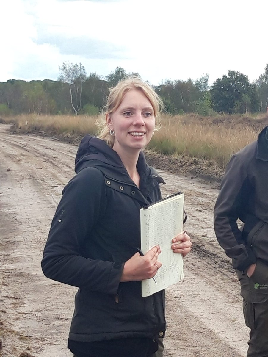 Bedankmiddag voor onze vrijwilligers in de Kempen. Koffie, vlaai, excursie, uitleg over heideherstel en straks met z'n allen stamppot. Samen maken we de natuur in Brabant mooier.