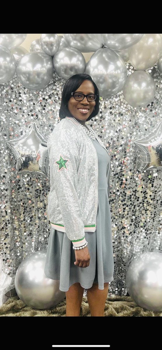 GoodmanES_AISD's tweet image. Sending birthday wishes to our amazing AP @TraylorKappelle !!!! Hope you have an amazing day and a year filled with continued blessings!🎉🎂🩷