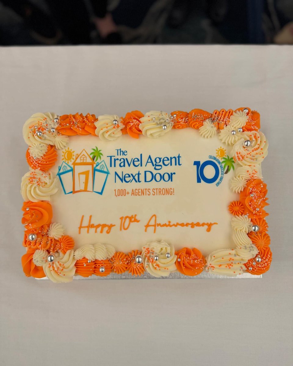 The Travel Agent Next Door tweet media