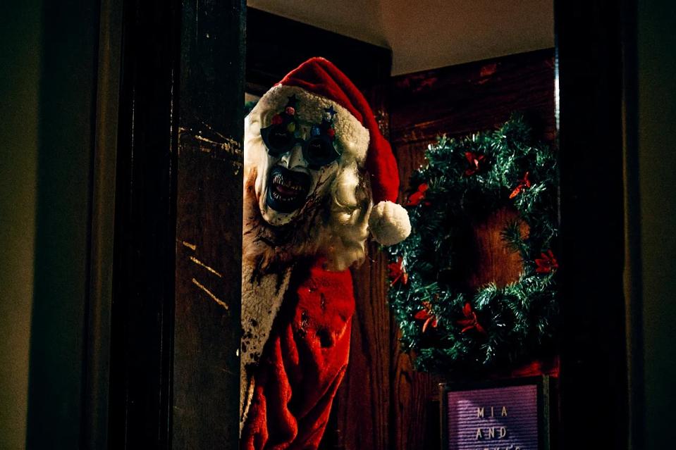 Does "Terrifier 3" have an after-credits scene setting up another film in the horror franchise? Here's what to know before deciding to stick around for the end credits.
go.forbes.com/c/tpQe