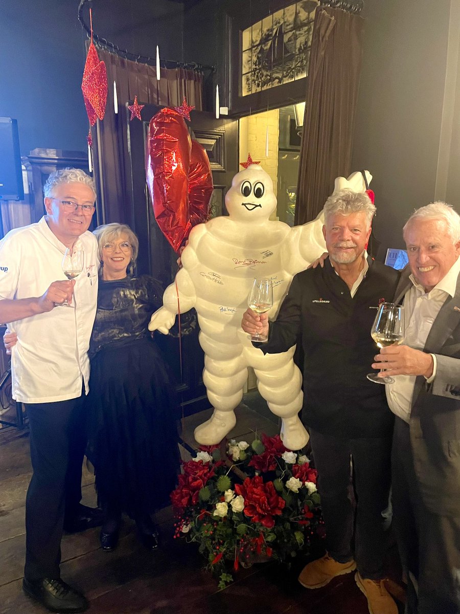 #lifeiskool tweet media