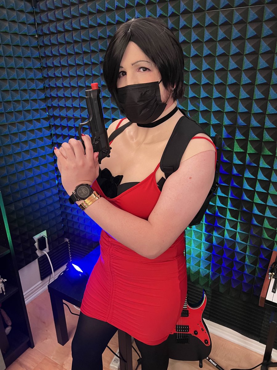 JohnWolfeYT's tweet image. Thanks for the great intro, man! I'll take it from here

So like MAGA said, I've raised over half a million dollars for charity during my fundraising streams, which feature cosplays as rewards!

BTW next one is Saturday, Oct 19th @ 2pm CST for hurricane relief! Mark your calendar