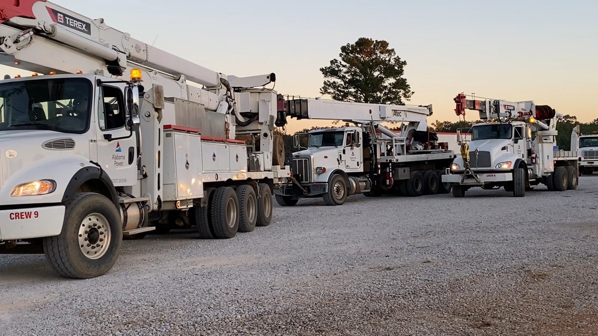 Godspeed to the <a href="/alabamapower/">Alabama Power</a> crews leaving Millbrook early this morning to help restore power in Florida following Hurricane Milton. <a href="/spann/">James Spann</a> <a href="/JoshWeather/">Josh Johnson</a>