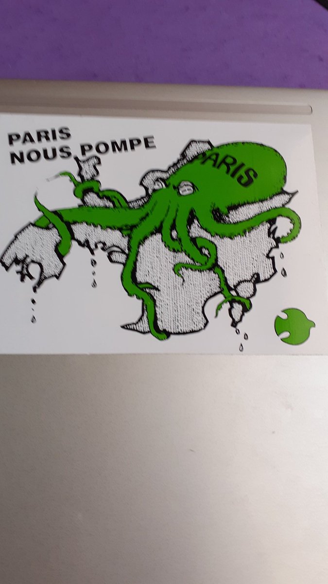 Collé sur mon portable de conseiller de la <a href="/regionbretagne/">Région Bretagne</a>. Avec les 56 millions d'euros que le gouvernement Barnier va piquer dans les caisses de la Région et avec le profil politique du nouveau préfet de région, voilà un autocollant qui prend tout son sens!