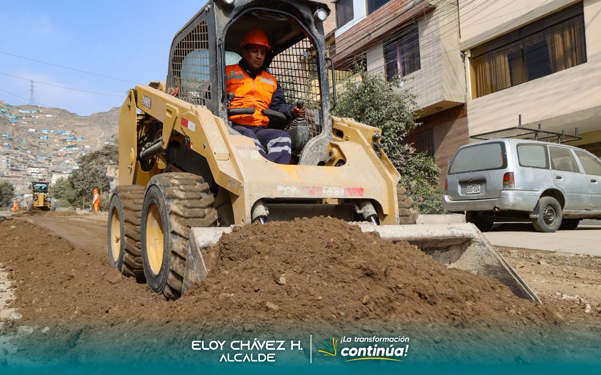 #𝗘𝗷𝗲𝗰𝘂𝗰𝗶𝗼́𝗻𝗗𝗲𝗢𝗯𝗿𝗮 | 𝗣𝗿𝗼𝘆𝗲𝗰𝘁𝗼 𝗱𝗲𝗹 𝗝𝗿. 𝗝𝗼𝘀𝗲́ 𝗢𝗹𝗮𝘆𝗮 𝗱𝗲 𝗹𝗮 𝘇𝗼𝗻𝗮 𝗖𝗲𝗿𝗰𝗮𝗱𝗼
El personal de obras y la maquinaria pesada están trabajando en la preparación y afirmado del terreno para la construcción de nuevas pistas en esta zona.