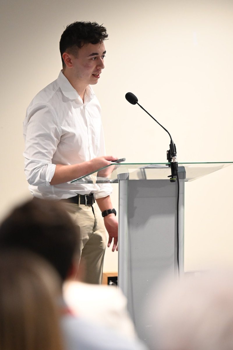 lajoscs's tweet photo. Case presentations and trainee research presentations:Aniela Krezel,Shannon McDonnell,Emily Whiteside,Matthew Mo
#POD2024
#WorldSightDay2024 @WomenInVisionUK
@optomedOyj  @eyedoctorsirl
@SenseMedicalUK
@sensecharity #optos #angeleyesni
@CPH_QUB @MacularSociety @VisitBelfast https://t.co/2AvURm4ksF