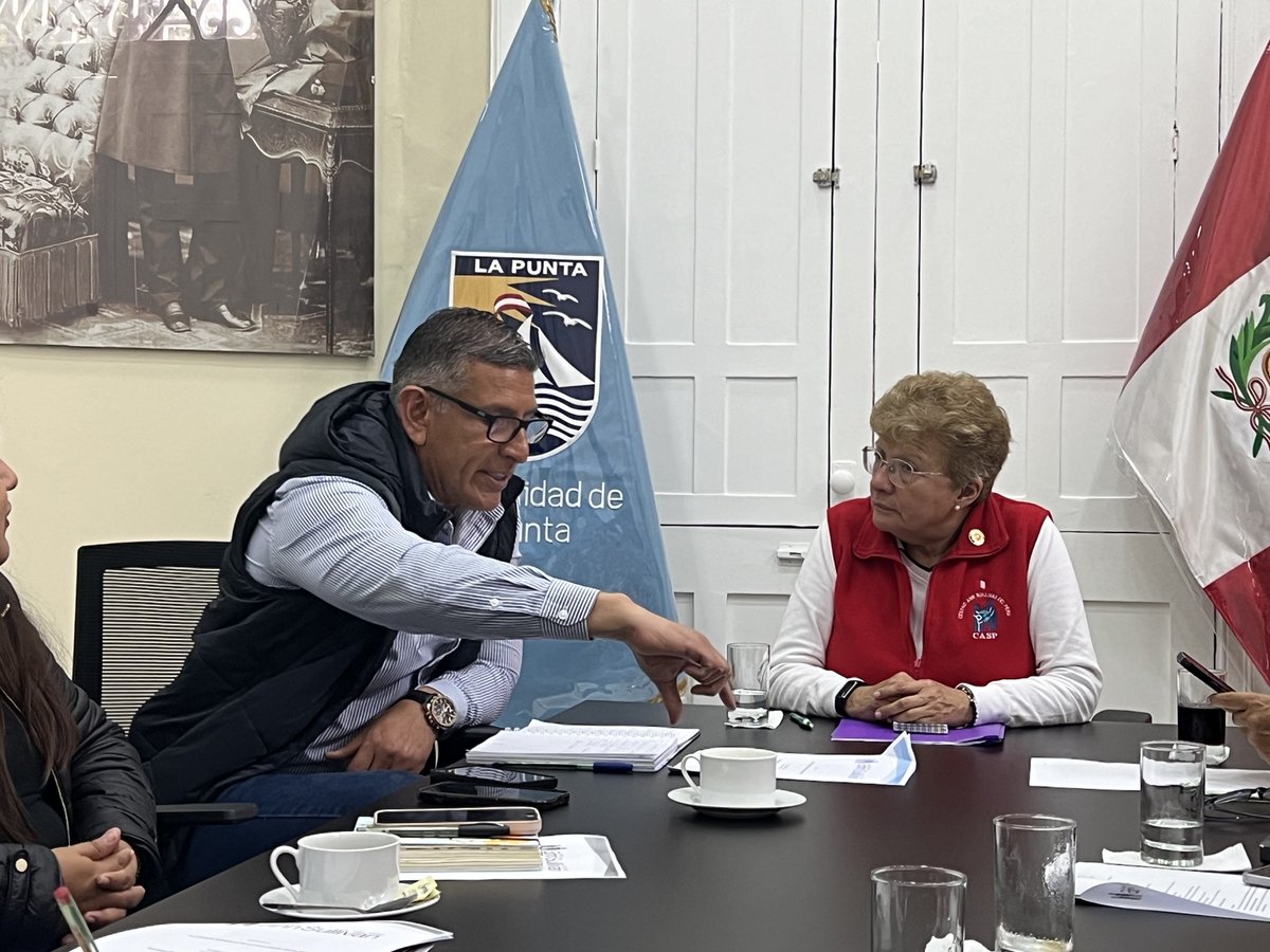 LapuntaOficial's tweet photo. Nos visitó la doctora Liliana Mayo, directora del Centro Ann Sullivan del Perú, para coordinar las acciones con respecto a la próxima conferencia magistral y gran campaña “Vecinos Unidos: Construyendo un distrito sin barreras para las personas con habilidades diferentes”. https://t.co/fHPHPmhjx4