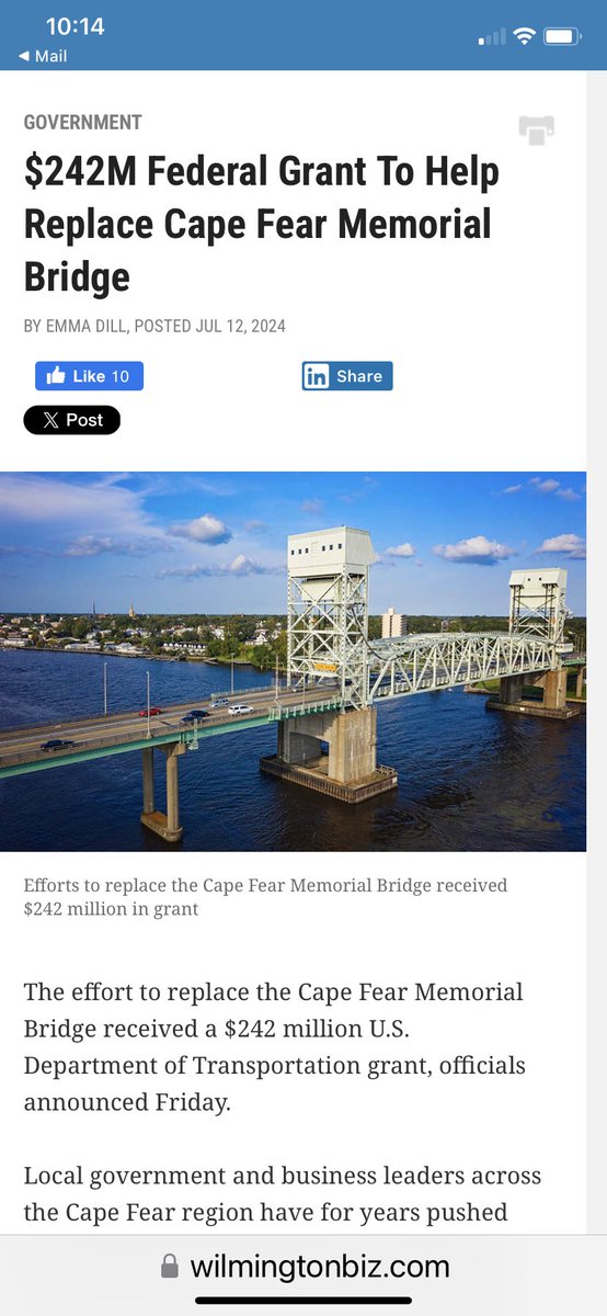 BrandonComm's tweet image. PLEASE remember who is helping #NorthCarolina when you vote #November5. The #BipartsianInfrastructureLaw by @POTUS @KamalaHQ will be crucial for #NC to rebuild roads/bridges due to #Helene #VoteforNC #VoteForClimate