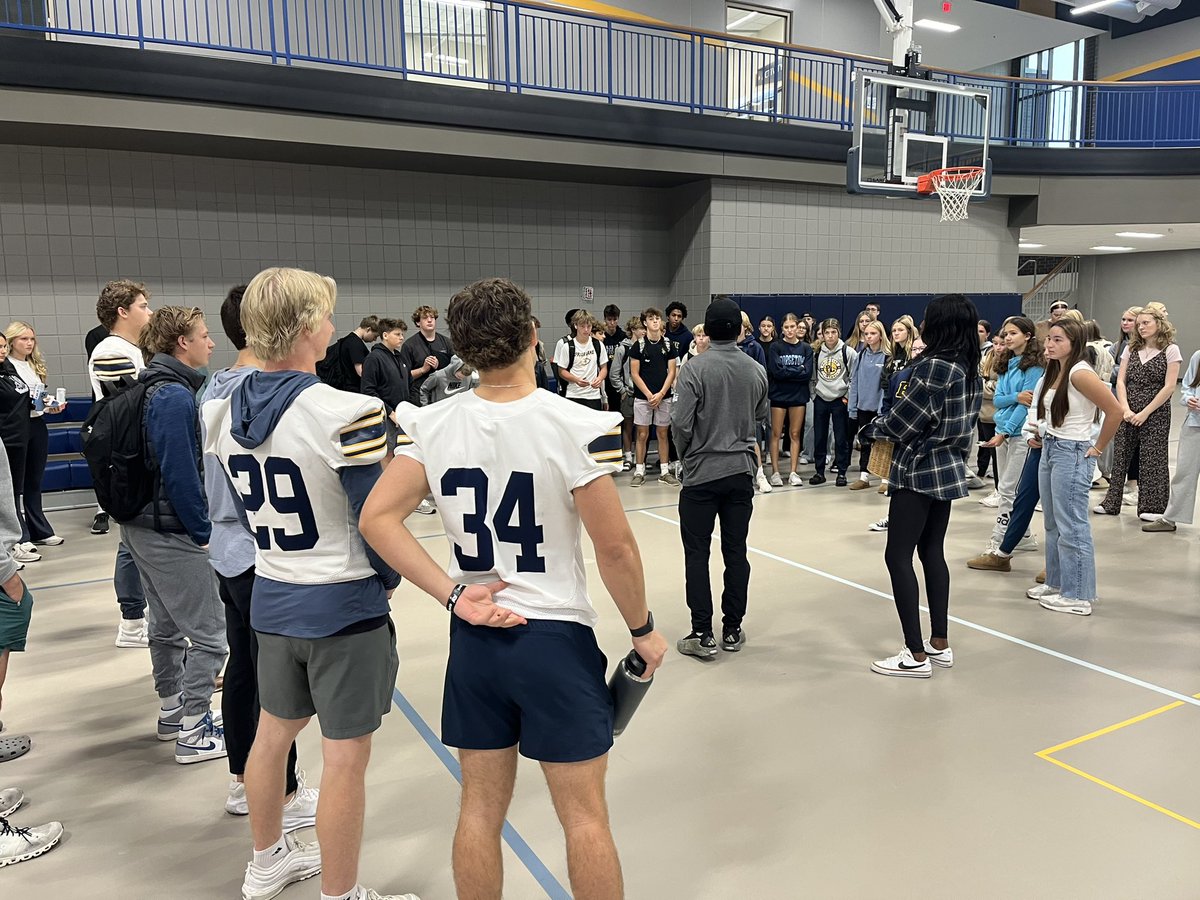 You_Aintkno's tweet photo. This morning was special, so thankful for FCA and the opportunity to work in sports ministry. @T_morg2 you are a hero of the faith, thanks for your time and investment in our Prior Lake students today. https://t.co/cHFAxBiy0d