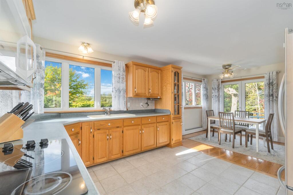viewpoint_ca's tweet image. $499,900 For Sale
3 Beds | 1 Baths | 1,128 sq. ft.
595 Cow Bay Road, Eastern Passage

Great three bed, one bath home in Eastern Passage on 0.79 of an acre on two lots!

Listed by ViewPoint Realty agent @mattswainrealty 
viewpoint.ca/cutsheet/20242…