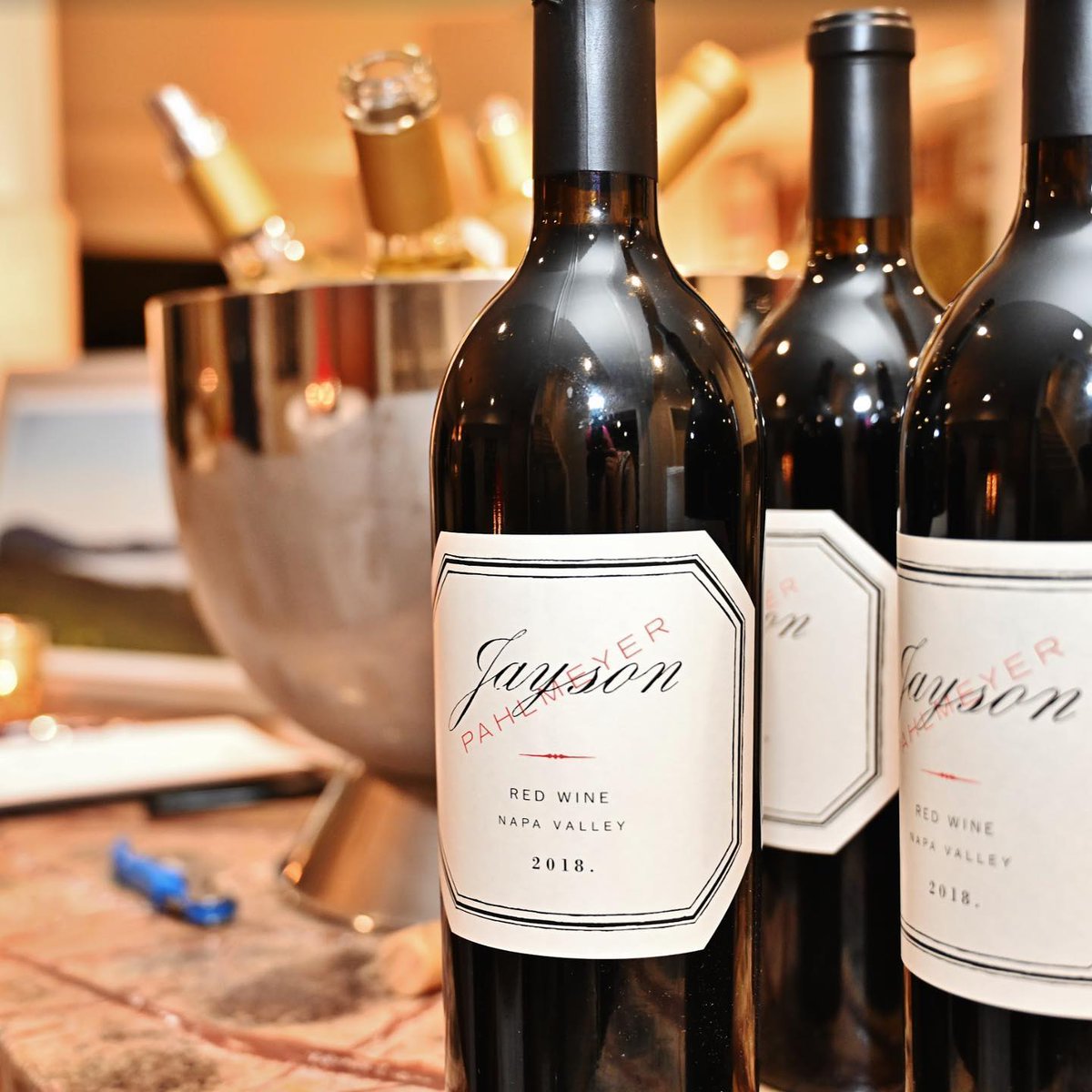 You're invited to an unforgettable culinary experience featuring fine wine, gourmet dishes, and great company. 
🍷Christner's Autumn Wine Dinner Featuring Jayson
🗓️Friday, Oct. 18 at 7 p.m.
🔗facebook.com/events/9318747…
📞Reservations by phone: 407.645.4443