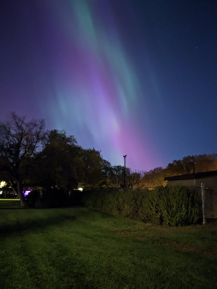 CanadianAr's tweet image. I somehow managed to go out at just the right time last night!