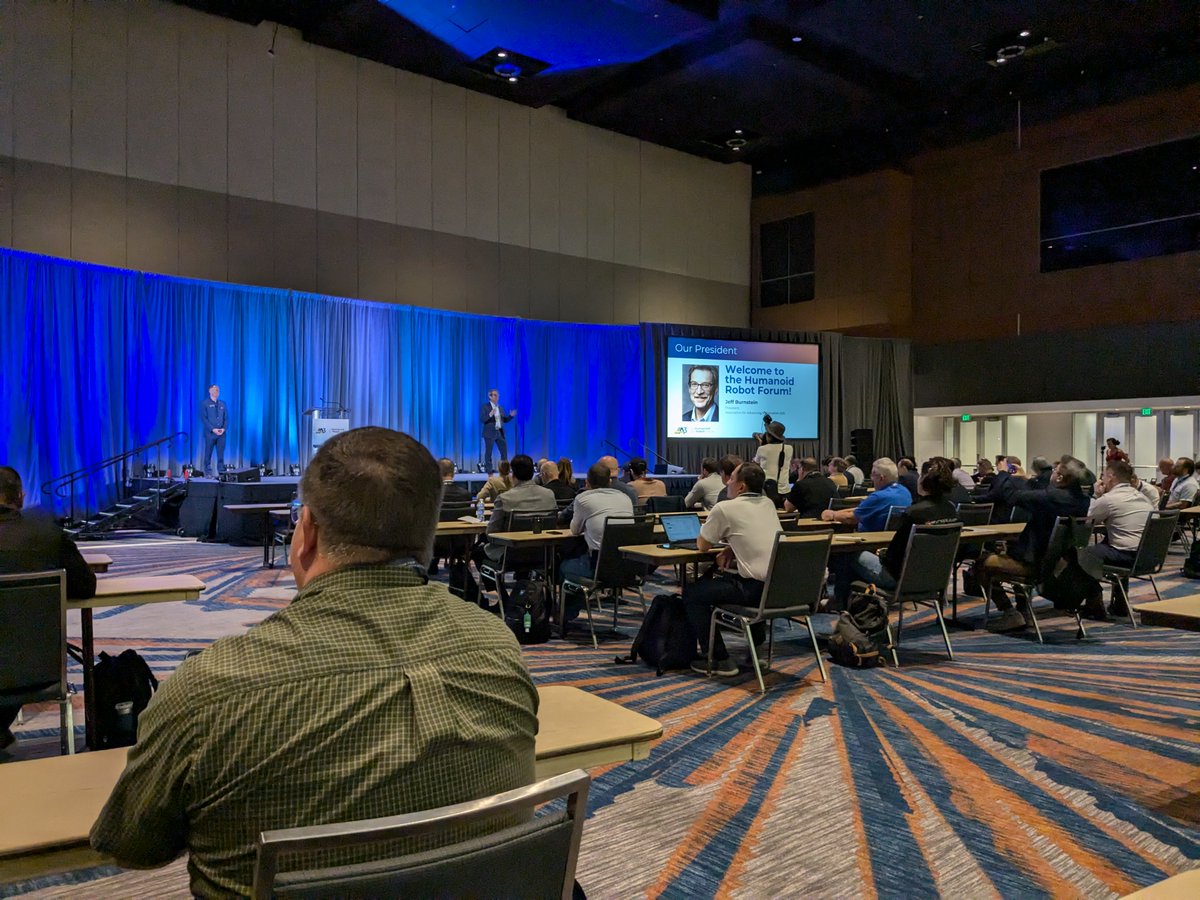 MassRobotics's tweet image. Had a great time at #HumanoidRobotForum - great to see our resident startup and sponsors 😎 #HRF2024 @a3automate #Robotics @NovantaIMS @harmonicdrive @InOrbitAI