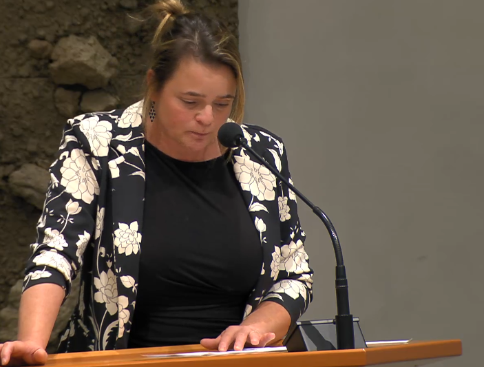 Eline Vedder (CDA) had tijdens het debat inzake de begroting Infrastructuur en Waterstaat een zeer interessante bijdrage. Het openbaar vervoer zou gericht moeten zijn op de bereikbaarheid van waar de gemeenschap zich bevindt. De bereikbaarheid van mensen is van eminent belang,