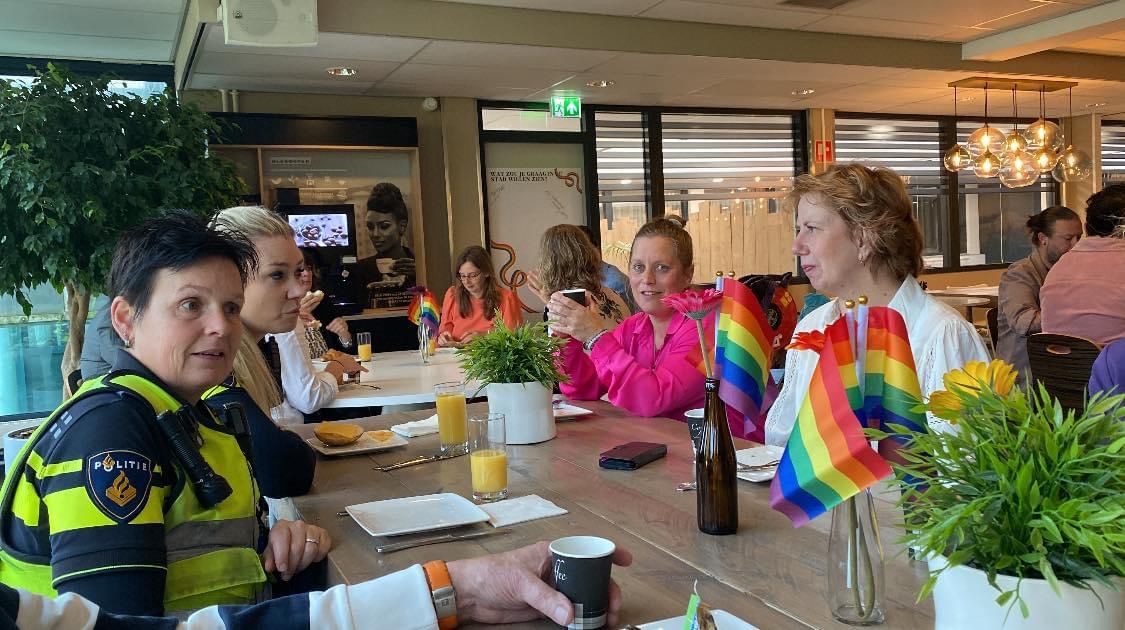 Coming Out-dag blijft nodig: ‘Jezelf kunnen zijn is niet voor iedereen vanzelfspekend’ zuidwestupdate.nl/nieuws/coming-…