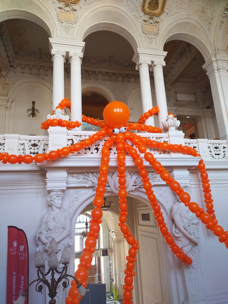 En place pour la fête de la Science, ce weekend à l'hôtel de ville 🥰🤩🌱🦞🦠🪱 <a href="/UnivPoitiers/">Université de Poitiers</a> <a href="/DR08_CNRS/">CNRS Centre Limousin Poitou Charente</a> <a href="/CNRSecologie/">CNRS Écologie & Environnement</a>