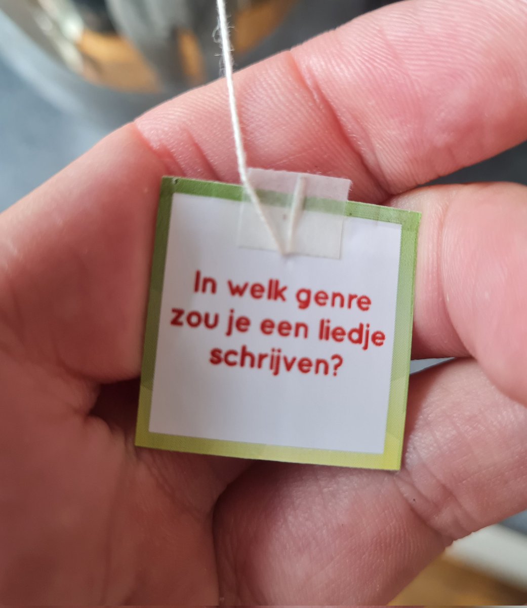 Goede vraag. 
Eigenlijk nooit zo over nagedacht