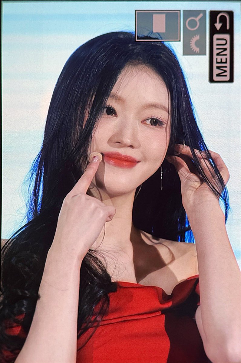 Cherrys_Box's tweet photo. 241011 대전 유아 프리뷰
#오마이걸 #유아 #ohmygirl #yooa @WM_OHMYGIRL 

생존신고 🍒 https://t.co/UHf8sXYTdE