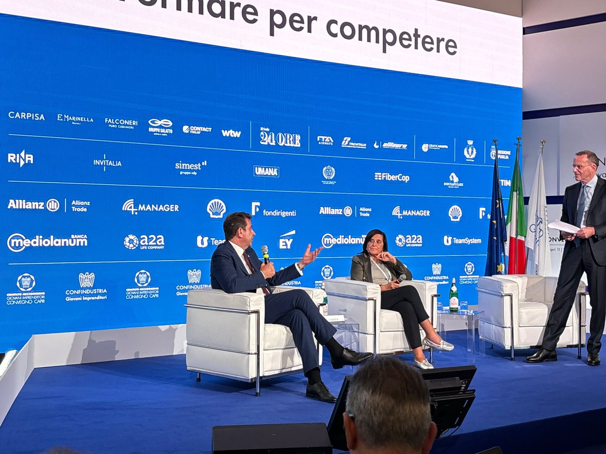 GIConfindustria's tweet photo. Serve poi una rinnovata attenzione agli #under40 che chiedono proposte di welfare innovative in grado di conciliare lavoro e vita privata. Ne parliamo a #Capri2024 con Raffaella Caprioglio, Presidente Umana e Igor Garzesi, DG @BancaMediolanum

Seguici su: https://t.co/8hyOHt6N2P https://t.co/uOHrWfwhlC