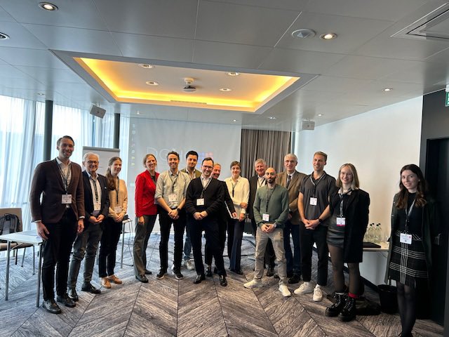 Nico Gagelmann (@nicogagelmann) on Twitter photo The floor is prepared thanks to both <a href="/EHA_Hematology/">European Hematology Association</a> and <a href="/dgho_eV/">DGHO e. V.</a>...
Trainees, residents, students from 🇨🇭🇦🇹🇩🇪! Join the movement and engage in JungeDGHO to improve education, representation, and networking! Share your visions.
Special 🙏 <a href="/young_eha/">YoungEHA</a> <a href="/AndreasHochhaus/">Andreas Hochhaus</a> at #DGHO24 The floor is prepared thanks to both <a href="/EHA_Hematology/">European Hematology Association</a> and <a href="/dgho_eV/">DGHO e. V.</a>...
Trainees, residents, students from 🇨🇭🇦🇹🇩🇪! Join the movement and engage in JungeDGHO to improve education, representation, and networking! Share your visions.
Special 🙏 <a href="/young_eha/">YoungEHA</a> <a href="/AndreasHochhaus/">Andreas Hochhaus</a> at #DGHO24