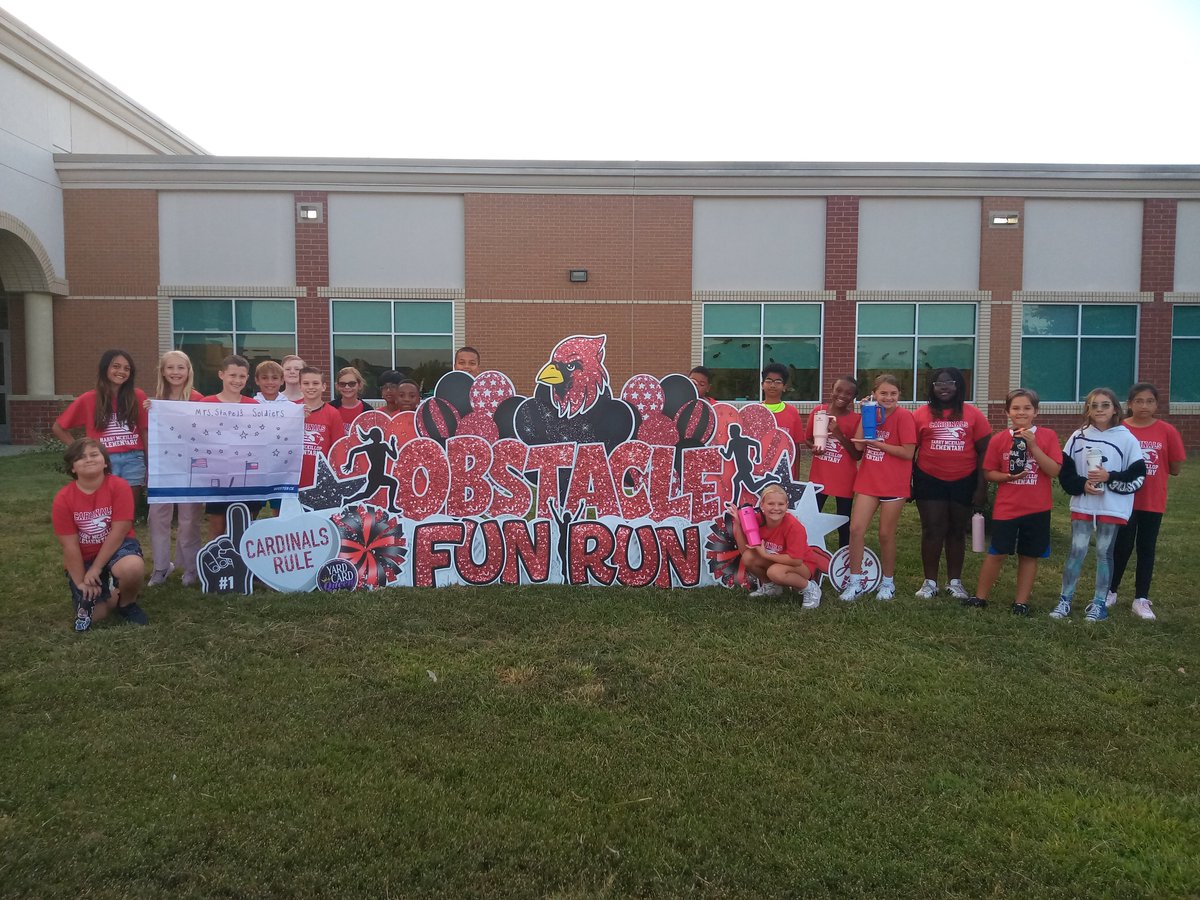 sgstapel's tweet photo. Boosterthon Fun Run!!  #HMEproud https://t.co/ICYwyO1plQ