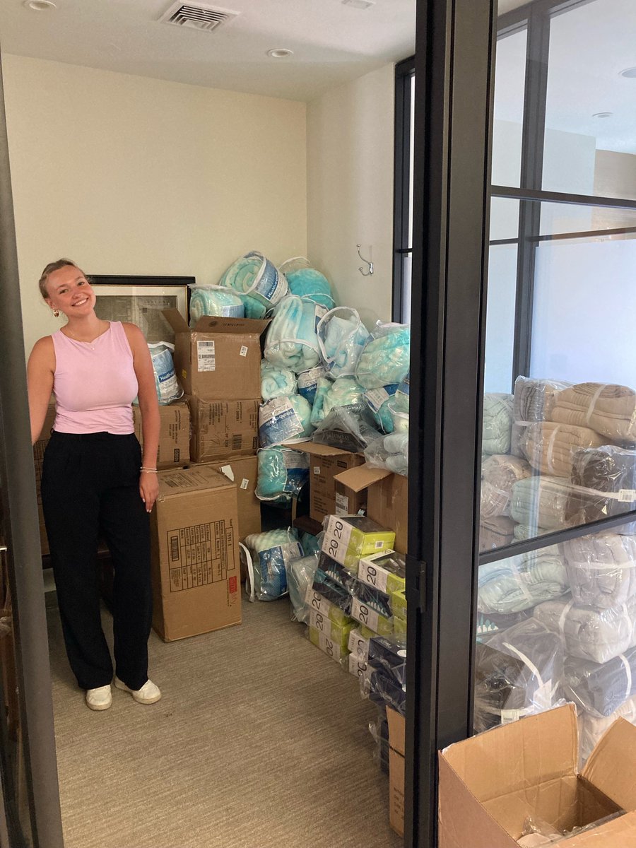 Camp Harbor View tweet media