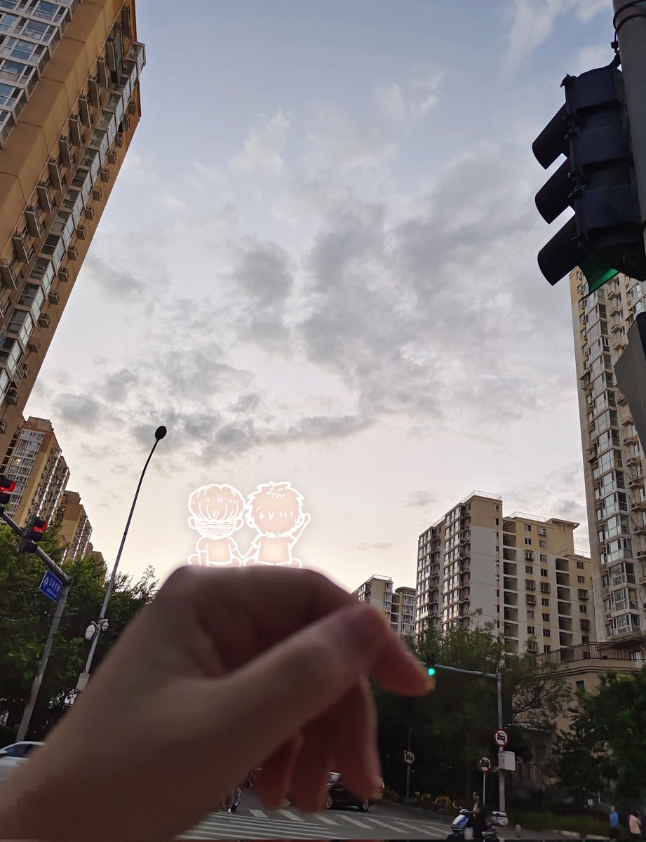 #태섭대만
#リョ三
出去旅游遇到的小精灵（3/3）