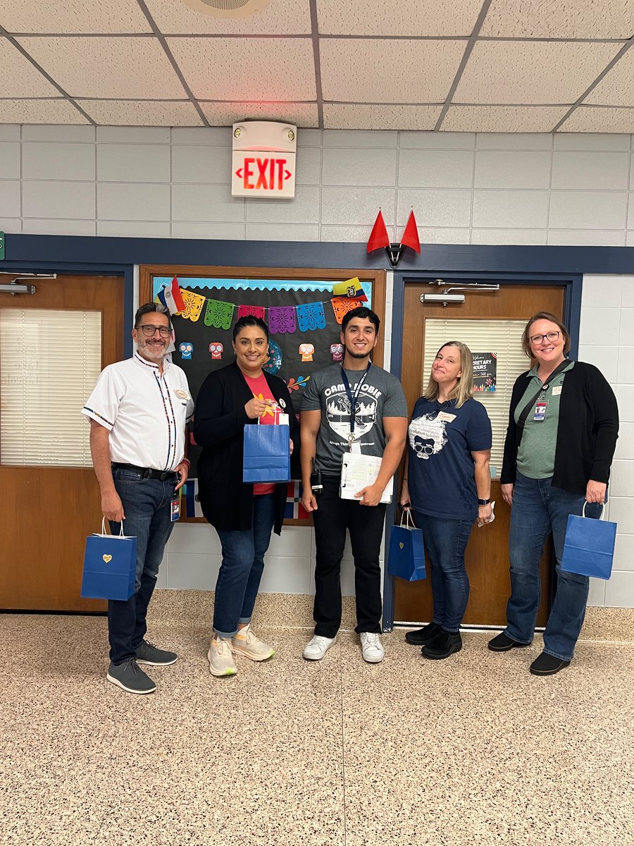 Orlando Santamaria tweet media