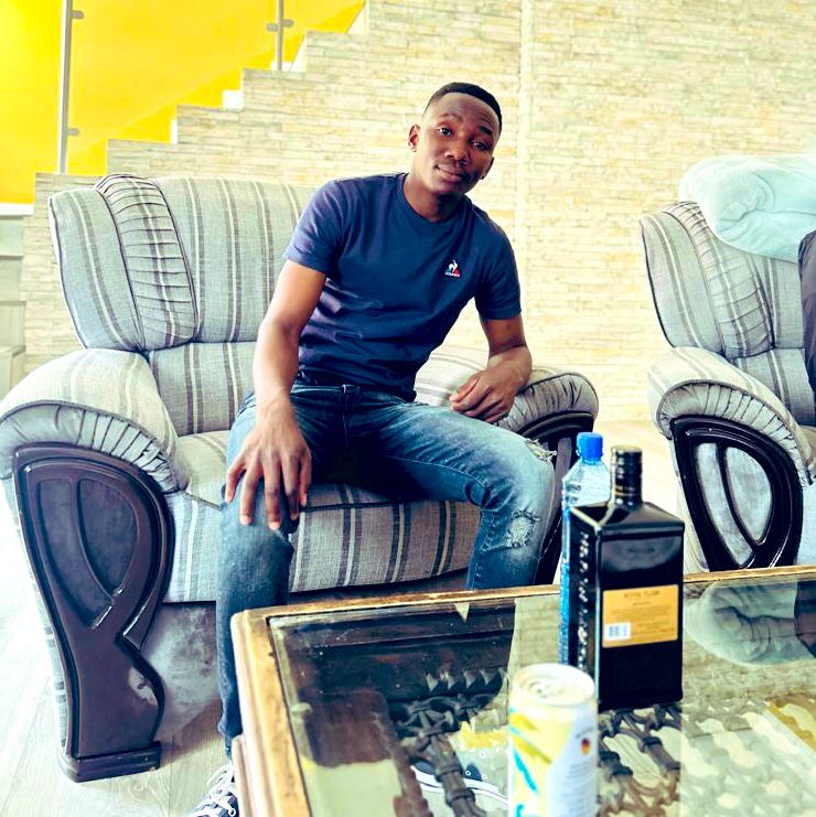 Royal Flush🥃for the Loyal Man.