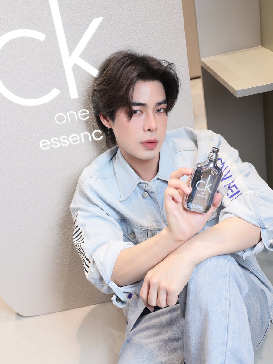 bestbesbestt's tweet image. One and only @CalvinKlein 
#CalvinkleinFragrance
#CalvinKleinTH
#CKOne
#CKOneEssence
#OnewithCKOne