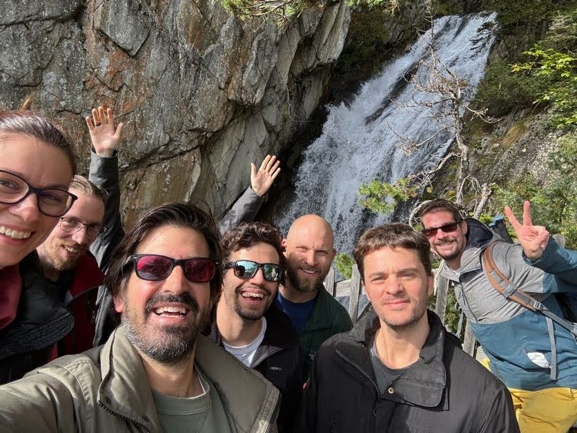 RigiTech's tweet image. 🌟 Last Friday, we had an amazing strategy weekend! 🌟

Teams came together to share their work, brainstorm, and spark new ideas. Plus, we enjoyed a scenic hike through Switzerland’s beautiful landscapes 🌲🏞️.

Great teamwork and inspiration all around!