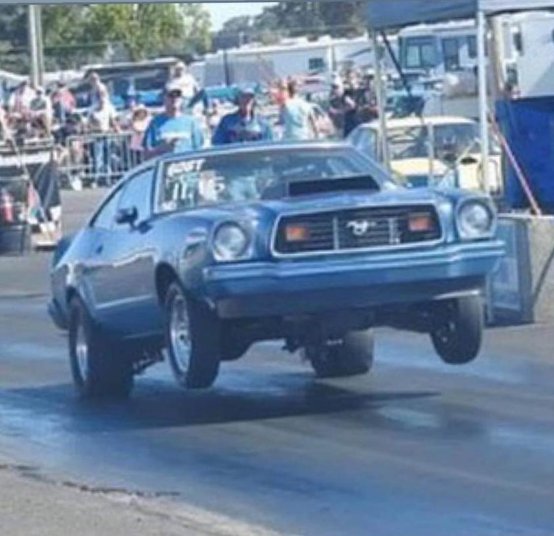 mynxggae's tweet image. Got to get back to its former glory #mustangii #dragcar #oldschol #ford #FordPerformance