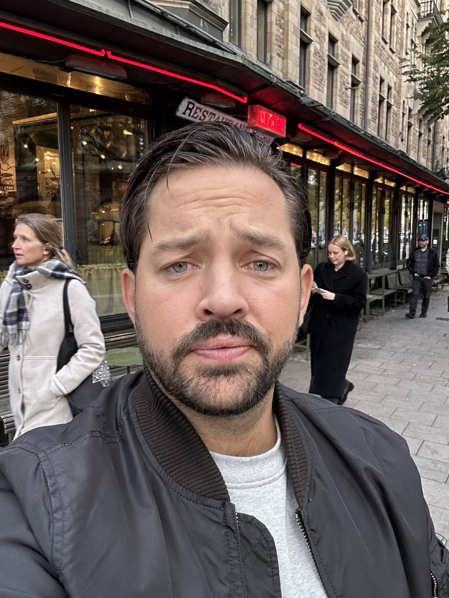 TuttoBalutto's tweet image. Dämpat nerverna och gött peppen med två bärtz på Riche! Ni då? #GuloGulo