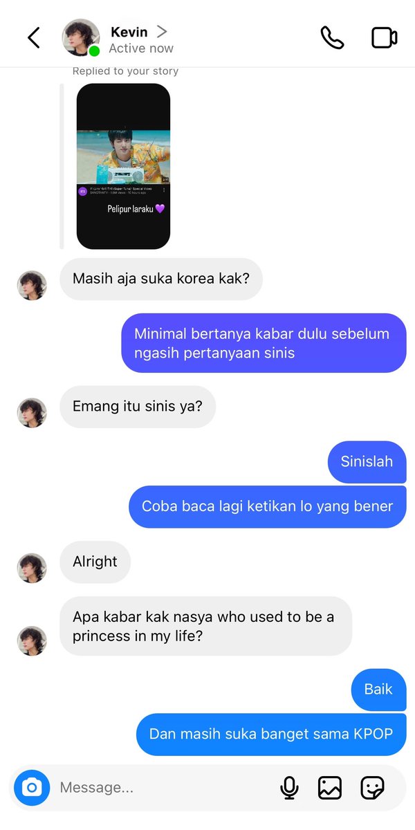 argenedgm's tweet photo. 83. Penyuka kpop.
(Mantan cuma bakal muncul 3 panel) #gakpenting https://t.co/H6B0qoTRBm