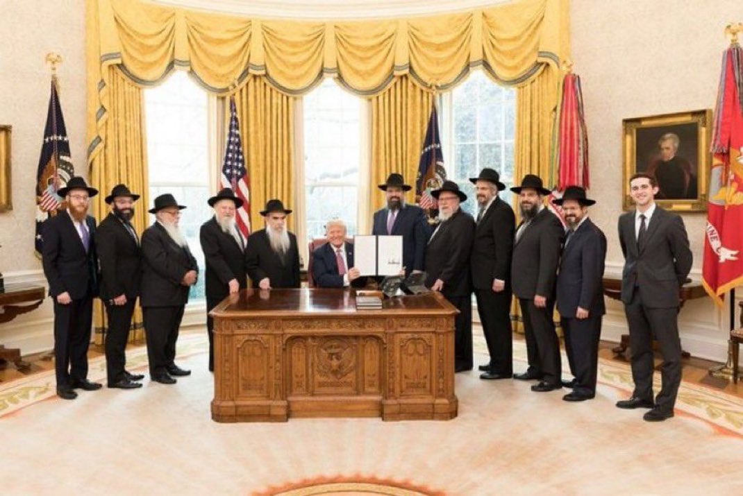 UncleRico90210's tweet image. @realDonaldTrump this you surround by the people of the country you put first? #defundisreal