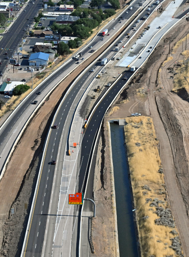 Attn Drivers: Friday, Oct. 11, all NB travel lanes will be closed at Roy/Riverdale (exit 338) from 10 p.m. to 5 a.m. for concrete pouring activities in the median.

Drivers will be redirected off I-15 NB exit 338 and can re-enter on I-15 NB onramp.