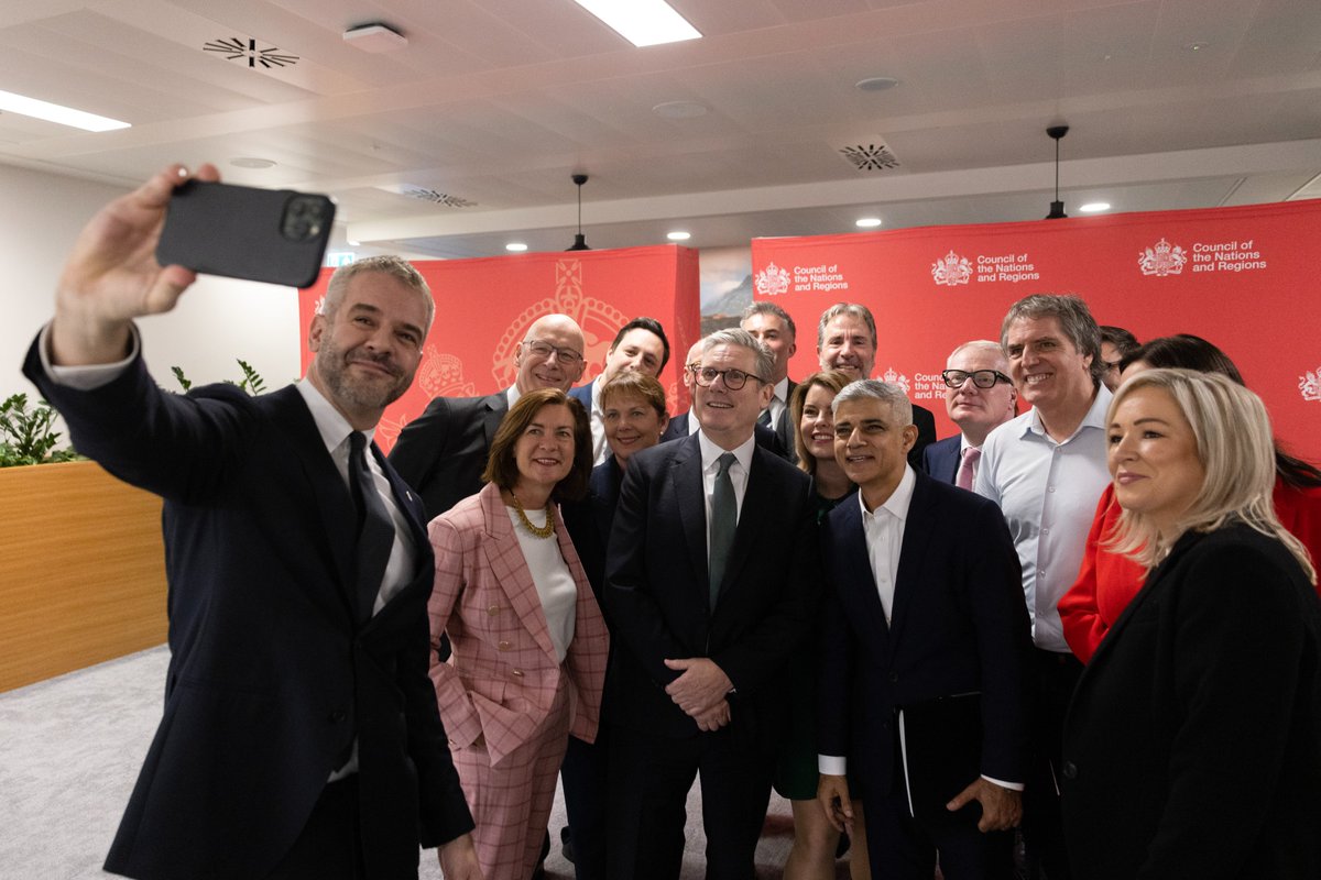 Keir Starmer tweet media