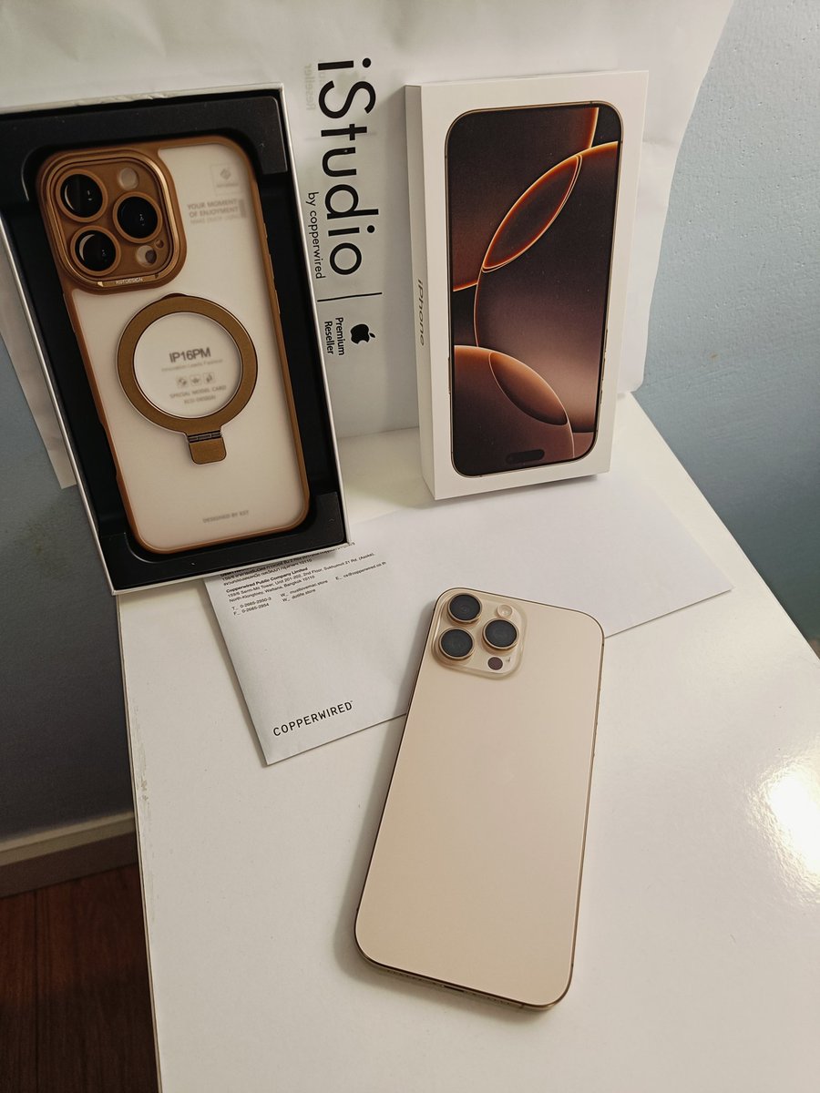 THESKB69's tweet image. Let's just say, I couldn't resist myself 🥹
IPhone 16 Pro Max Desert Titanium ✅