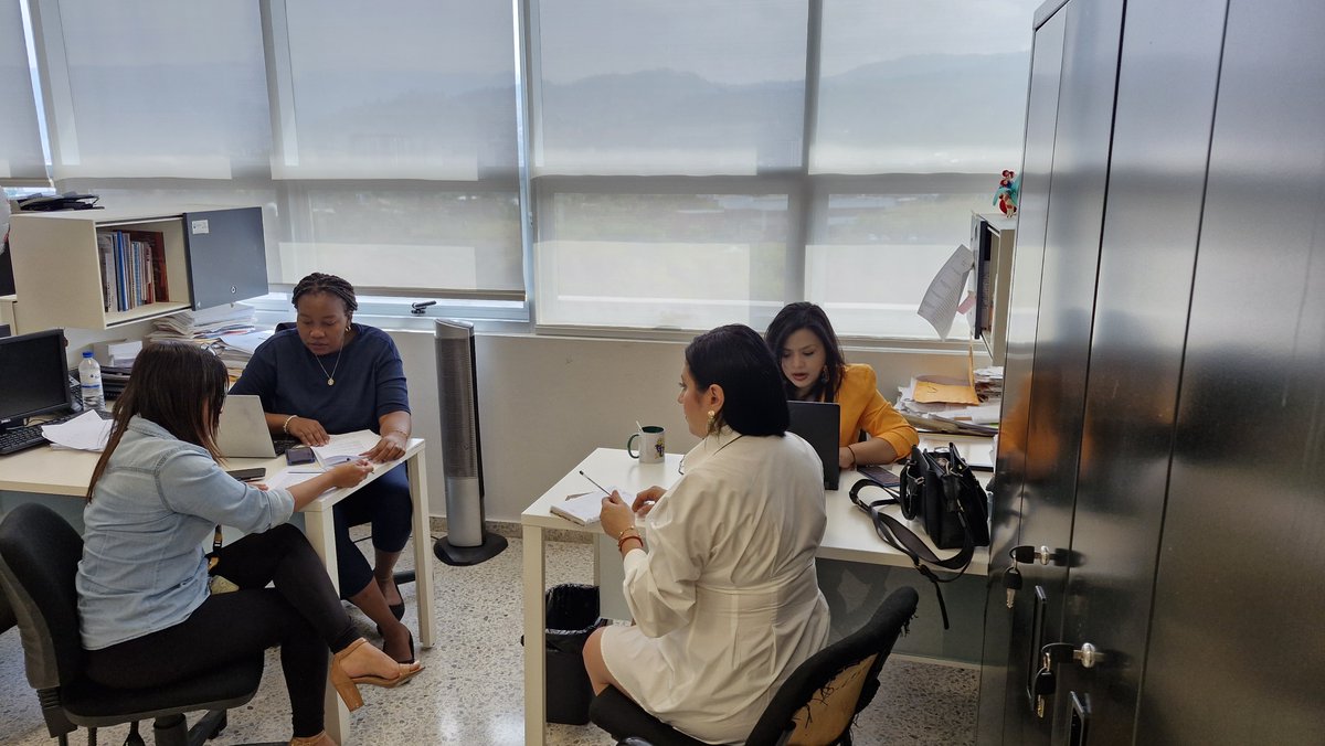 DICIHT_UNAH's tweet photo. 📌El comité organizador de la 62.ª asamblea del SIRCIP está preparando la inauguración de este importante evento, que se llevará a cabo en el Paraninfo y Ciudad Universitaria el 7 y 8 de noviembre de 2024.
#sircip
#investigacionunah
#diciht https://t.co/901e9zz4i2